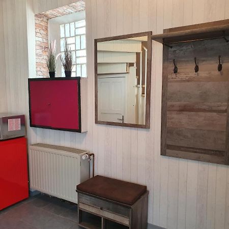Gemuetliches Zimmer Mit Eigenem Bad Und Kueche Swisttal エクステリア 写真