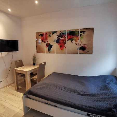 Gemuetliches Zimmer Mit Eigenem Bad Und Kueche Swisttal エクステリア 写真